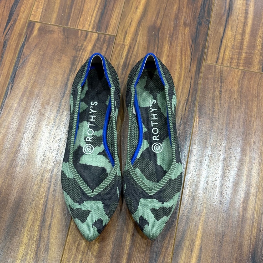Rothy's Camouflage Flats - Green and Black